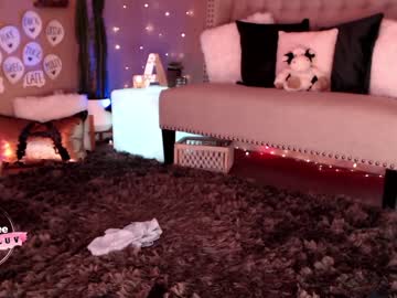 webcam girl aubrilee live cam image #1898771