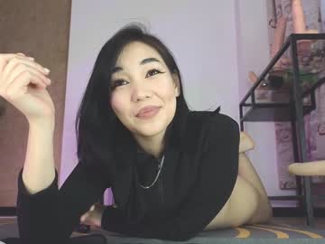 webcam girl queenelia live cam image #9081692