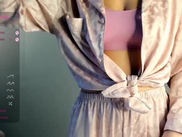 webcam girl brittcubitt live cam image #8762623