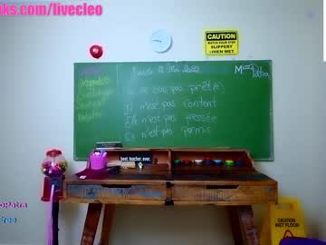 webcam girl livecleo live cam image #2409218