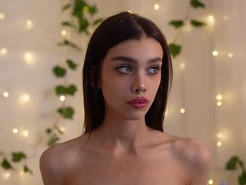 webcam girl karina_amiri live cam image #10277805