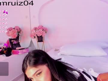 webcam girl emilylittle live cam image #9897851