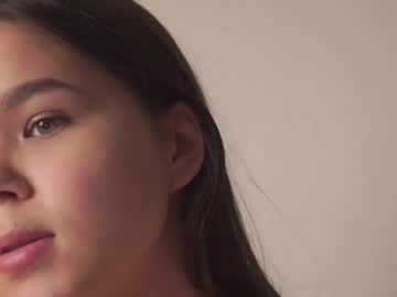 webcam girl helenmoors live cam image #5283658