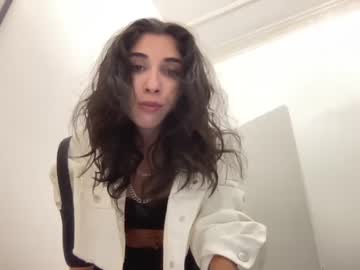 webcam girl anastasiapetitegirll live cam image #6352053