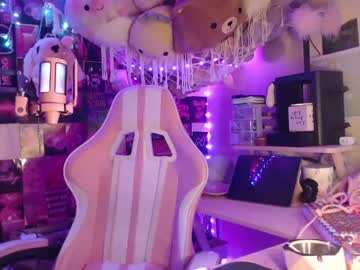 webcam girl ccinnamon live cam image #4246906