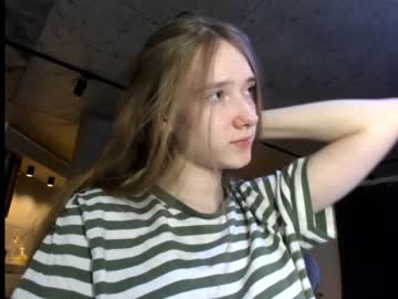webcam girl mysat live cam image #1504399