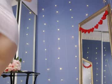 webcam girl kriskras__ live cam image #10848057