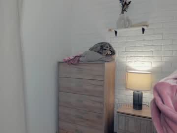 webcam girl riskyproject live cam image #7804541