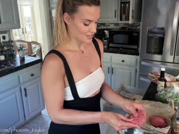 webcam girl phoenix_taylor live cam image #5617658