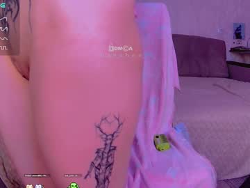 webcam girl _b_a_n_s_h_e_e_ live cam image #10888160
