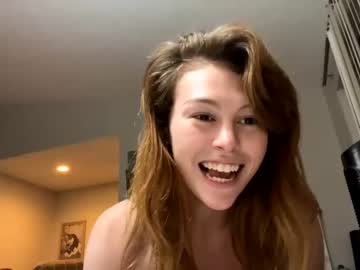 webcam girl princessdaisy_yourdirtyslut live cam image #6752726