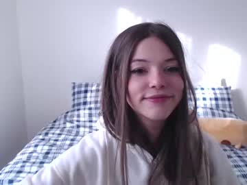 webcam girl christine_horny live cam image #1755040