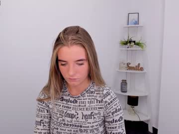 webcam girl _matildaa live cam image #785105