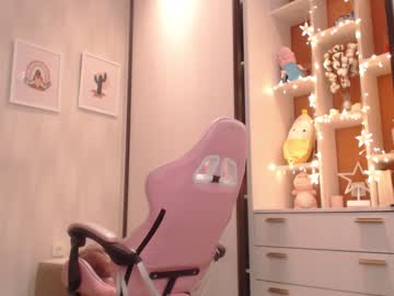 webcam girl hi_teika live cam image #594797