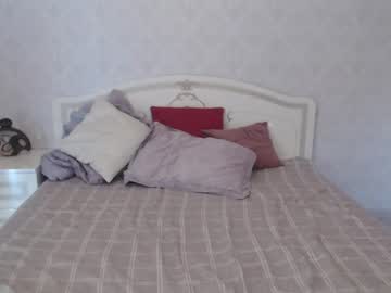 webcam girl melaniedream live cam image #6919630