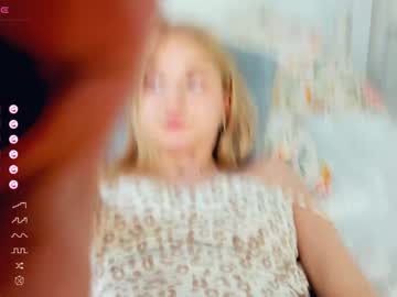 webcam girl _magic_smile_ live cam image #10393827