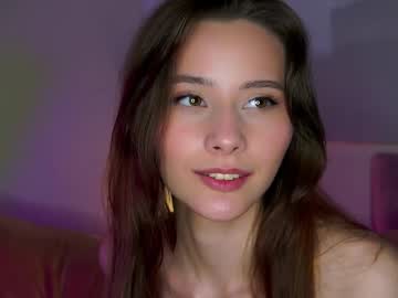 webcam girl falinecrosthwaite live cam image #12858907