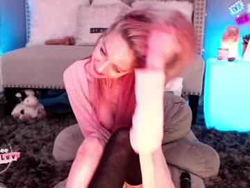 webcam girl aubrilee live cam image #3105618