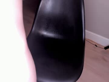 webcam girl hee_jeen live cam image #9931503
