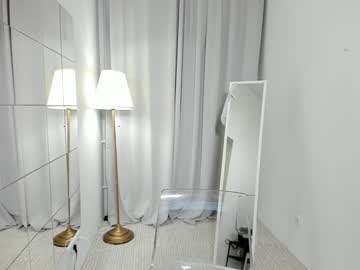 webcam girl sola_moon live cam image #2290301