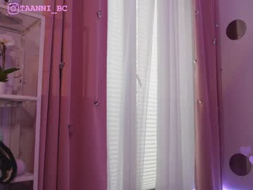 webcam girl taanni_bc live cam image #6831379