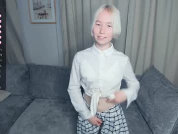 webcam girl silvergloss live cam image #7266560