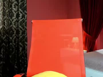 webcam girl hotfallingdevil live cam image #180349