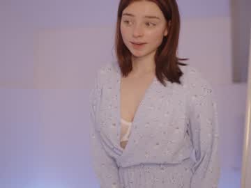 webcam girl floret_joy live cam image #7869084