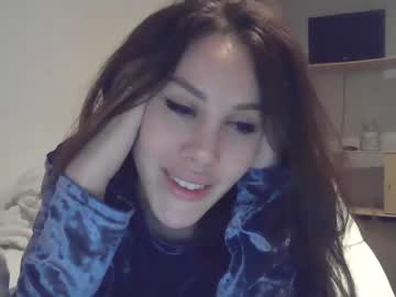 webcam girl kittyfrance live cam image #4129490