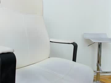webcam girl ingridblondy94 live cam image #4726519