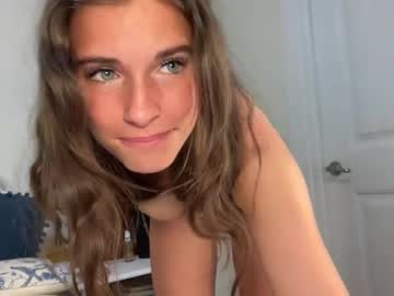 webcam girl yourgirlnicolexo live cam image #12423077