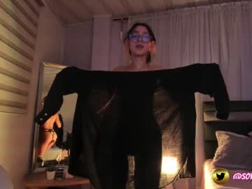 webcam girl maxinegh_ live cam image #1487652