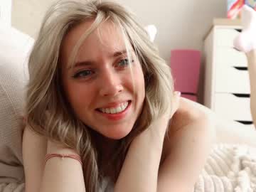 webcam girl crazyhotrussian live cam image #6049089