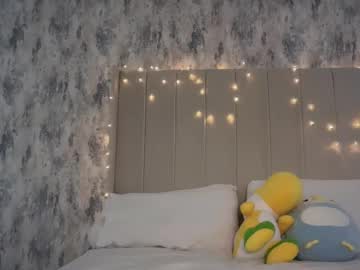 webcam girl aniishaa live cam image #13022790