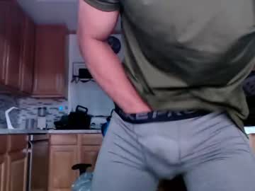 webcam man new_york_guy518 live cam image #2455865