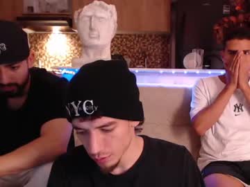 webcam man fratguysonline live cam image #8402342