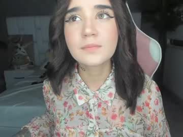 webcam girl sugar_troubl3 live cam image #2772405