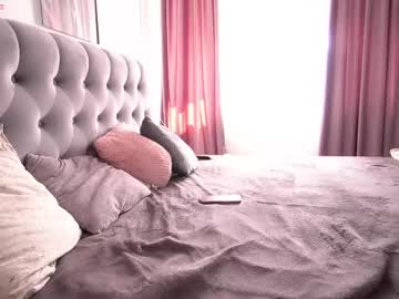 webcam girl innocentemmy live cam image #11951763