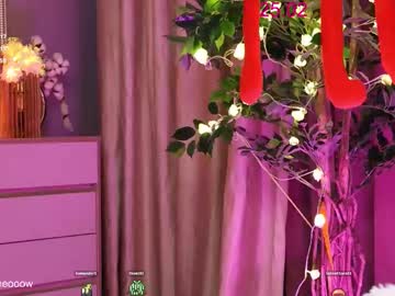 webcam girl lissa_meooow live cam image #11951018