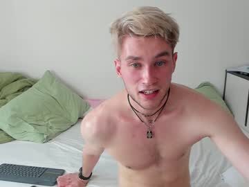 webcam man milahator live cam image #9148770