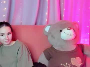 webcam girl nicky_fl0wer live cam image #7763270