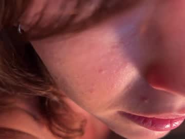 webcam girl helensheaven live cam image #10448710