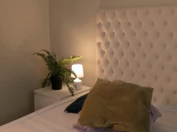 webcam girl helenahayley live cam image #3609290