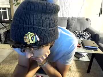 webcam man bashful4200 live cam image #6326462