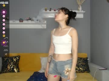 webcam girl little_v1rgin_angel live cam image #3059411