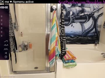 webcam girl brooklyn_shai live cam image #4494190