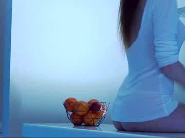 webcam girl flowerr_powerr live cam image #8218243