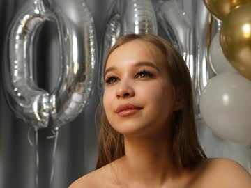 webcam girl yeepshyy live cam image #11081283