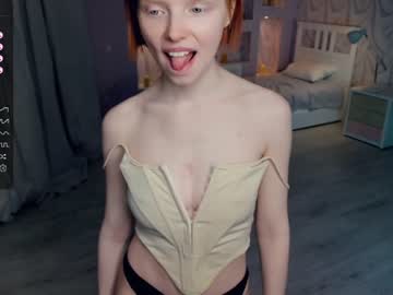 webcam girl gingers_hugs live cam image #7916680