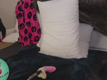 webcam girl taylor_love_303 live cam image #10739303